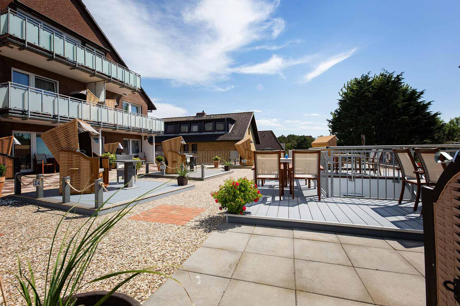 Bild zeigt die Dachterrasse des Hotels Seemannsbraut auf Amrum, Nordsee